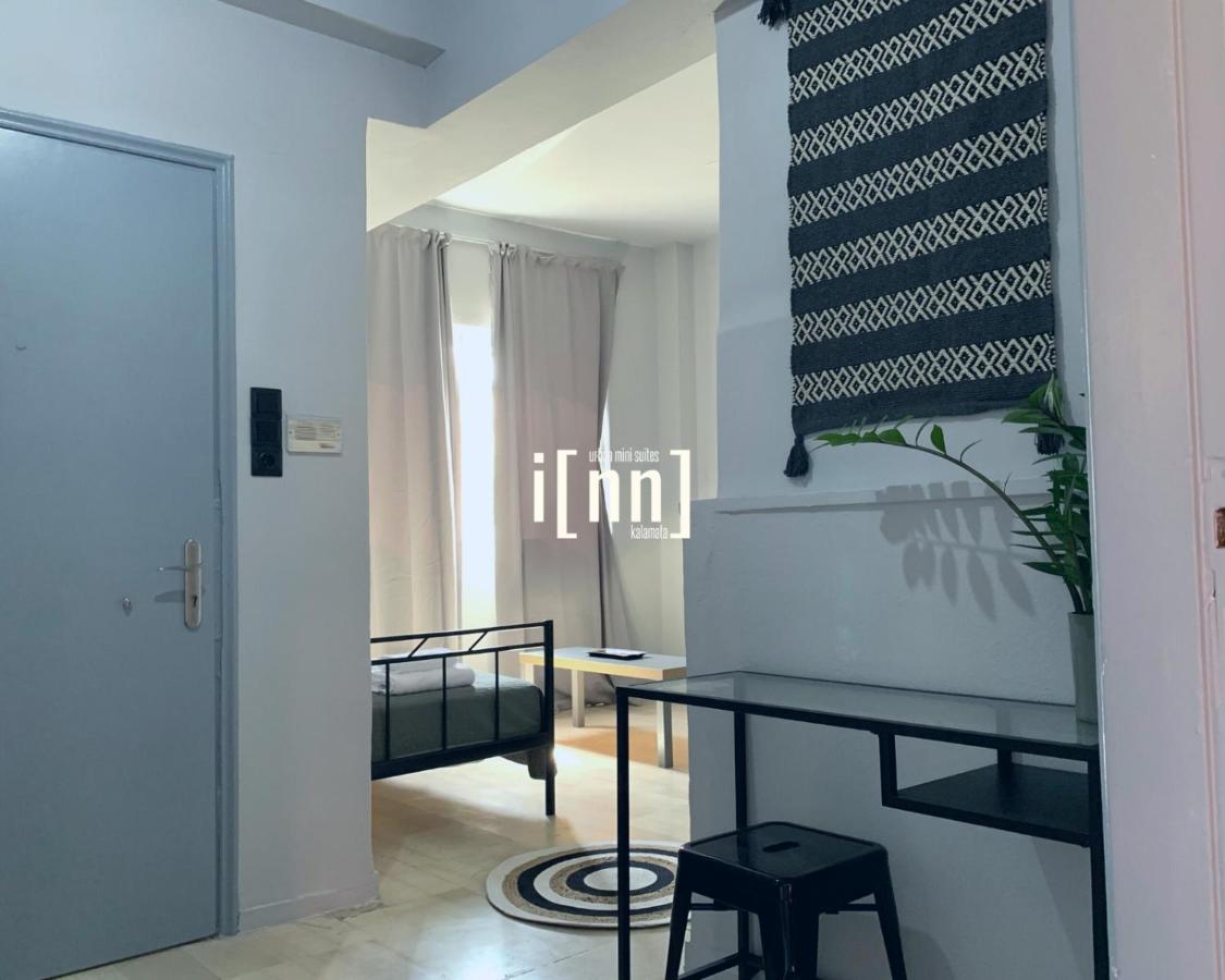 Inn Kalamata Urban Suites Dt ภายนอก รูปภาพ