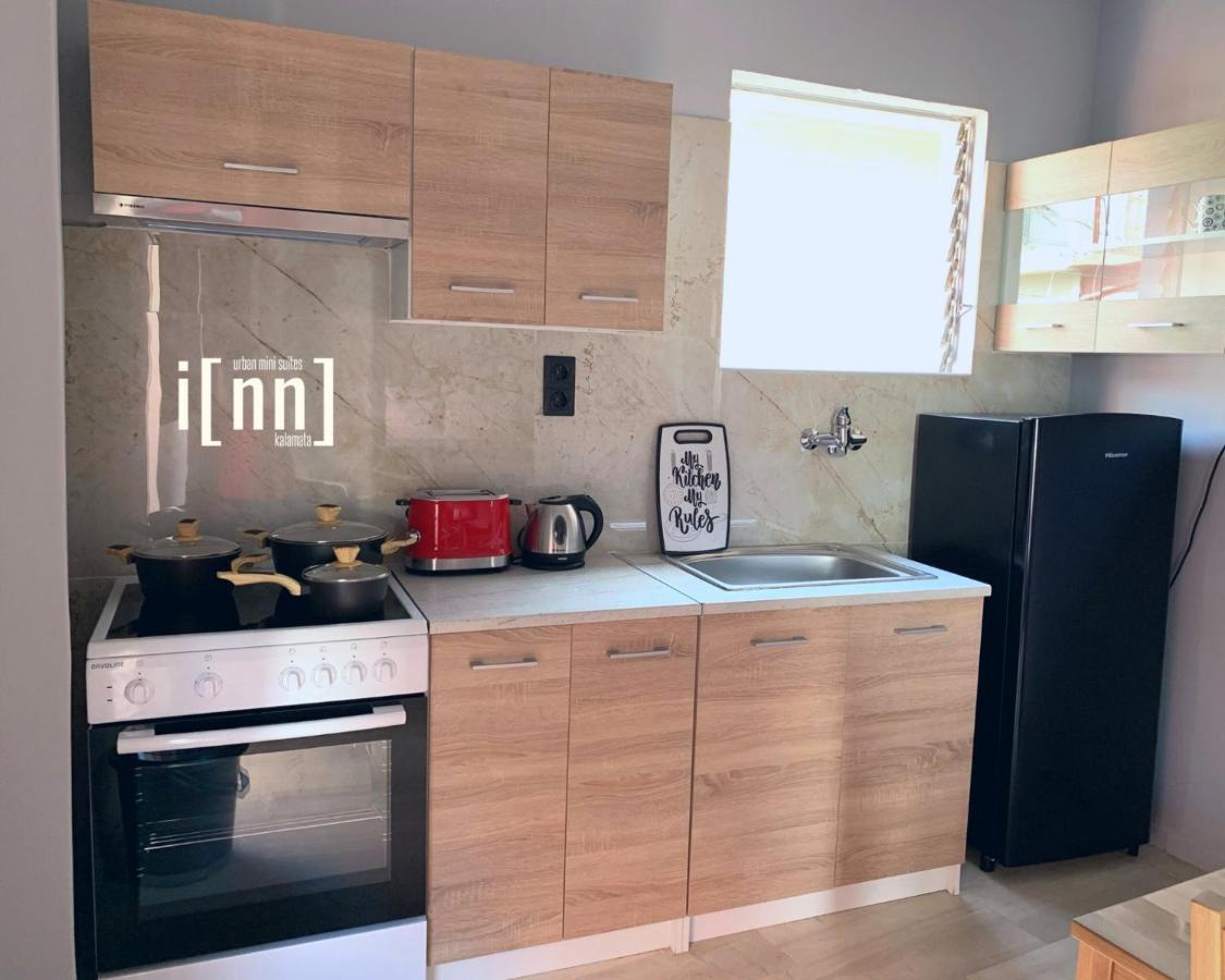 Inn Kalamata Urban Suites Dt ภายนอก รูปภาพ